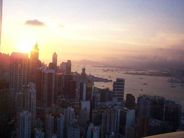 Day9_f_HKskyline2